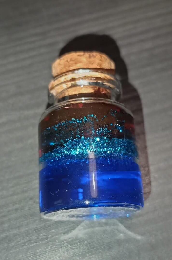 Fiole miniature en verre et résine époxy fait main - Mag'ical Epoxy